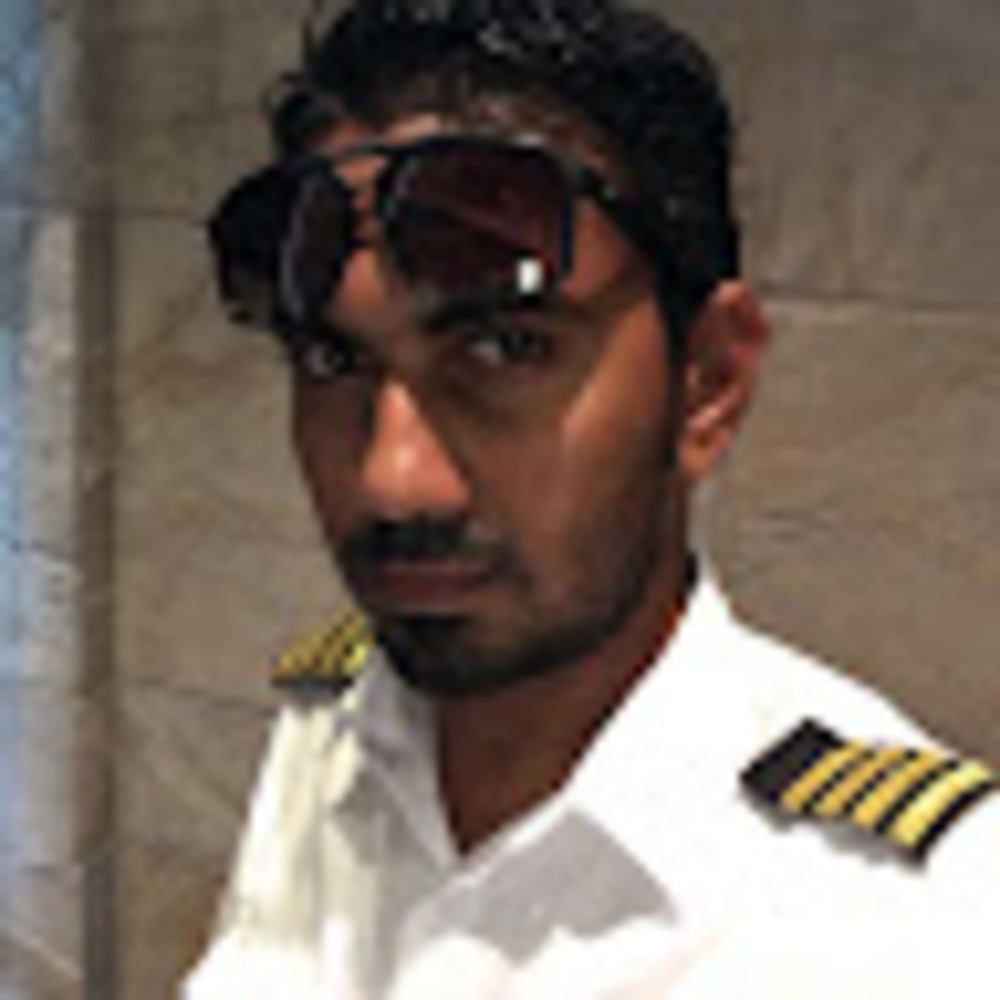 Meet your Posher, Akram